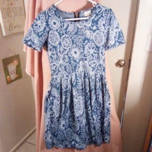 LulaRoe Gray & Blue Short Sleeve Pleated Dress Size M